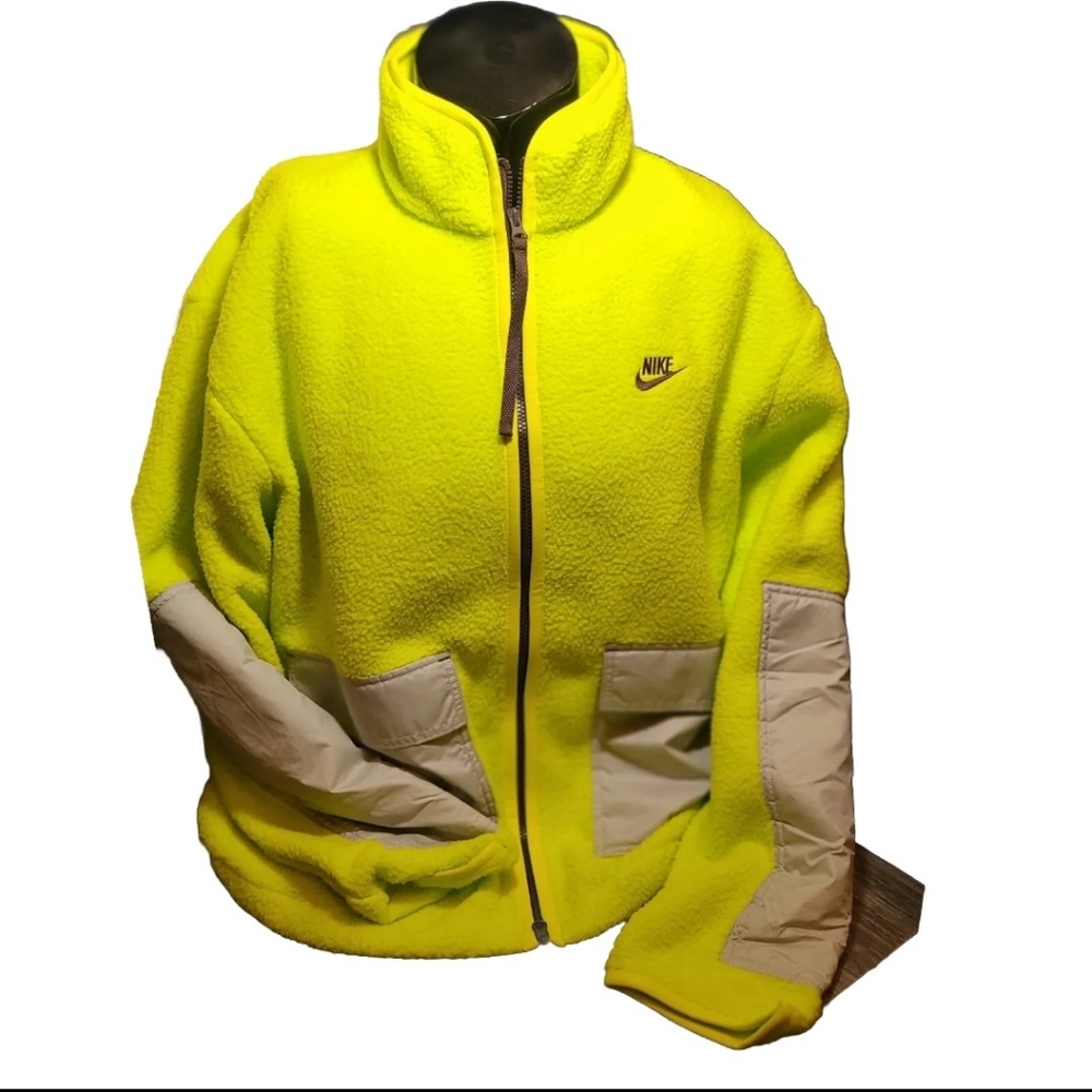 Nike Sportswear Sport Essentials Fleece